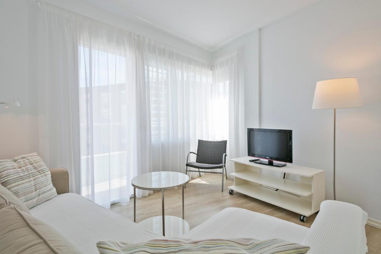 קמברילס Apartaments Pepita Bandert מראה חיצוני תמונה